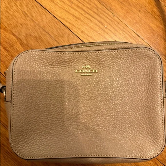 Coach Beige Leather Shoulder Bag - Picture 2 of 3